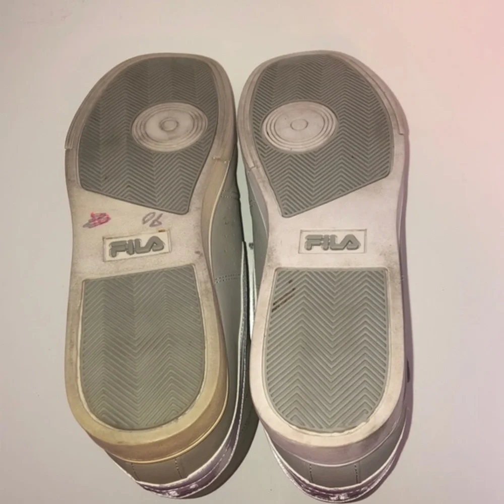 FILA High Top Gray Athletic Shoes Sneakers Size 9